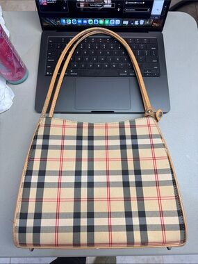 Classic Plaid Shoulder Bag in Beige and Black